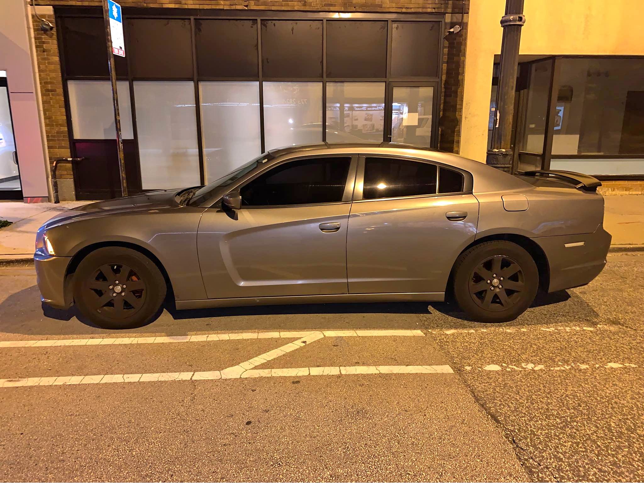 2012 Dodge Charger - SE Sedan 4D