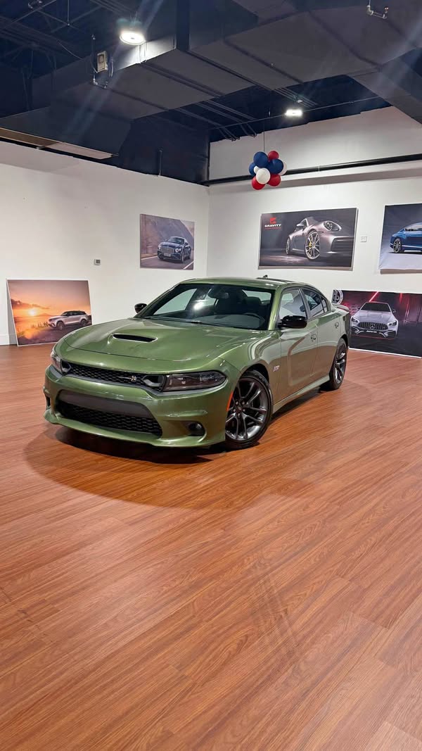 2023 Dodge Charger - R\/T Scat Pack Sedan 4D