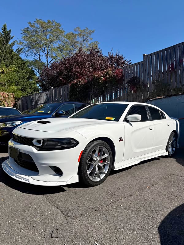 2019 Dodge Charger - R\/T SEDAN 4D