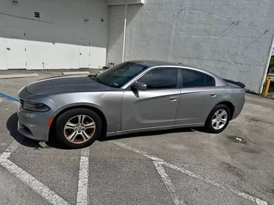 2015 Dodge Charger - SE Sedan 4D