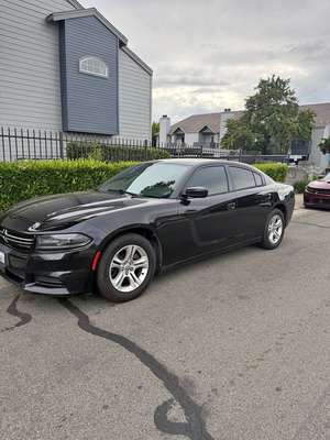 2017 Dodge Charger - SE Sedan 4D