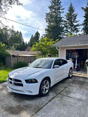 2014 Dodge Charger - SE Sedan 4D