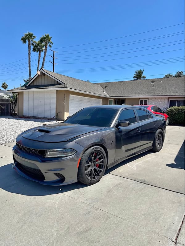 2015 Dodge Charger - SRT Hellcat Sedan 4D