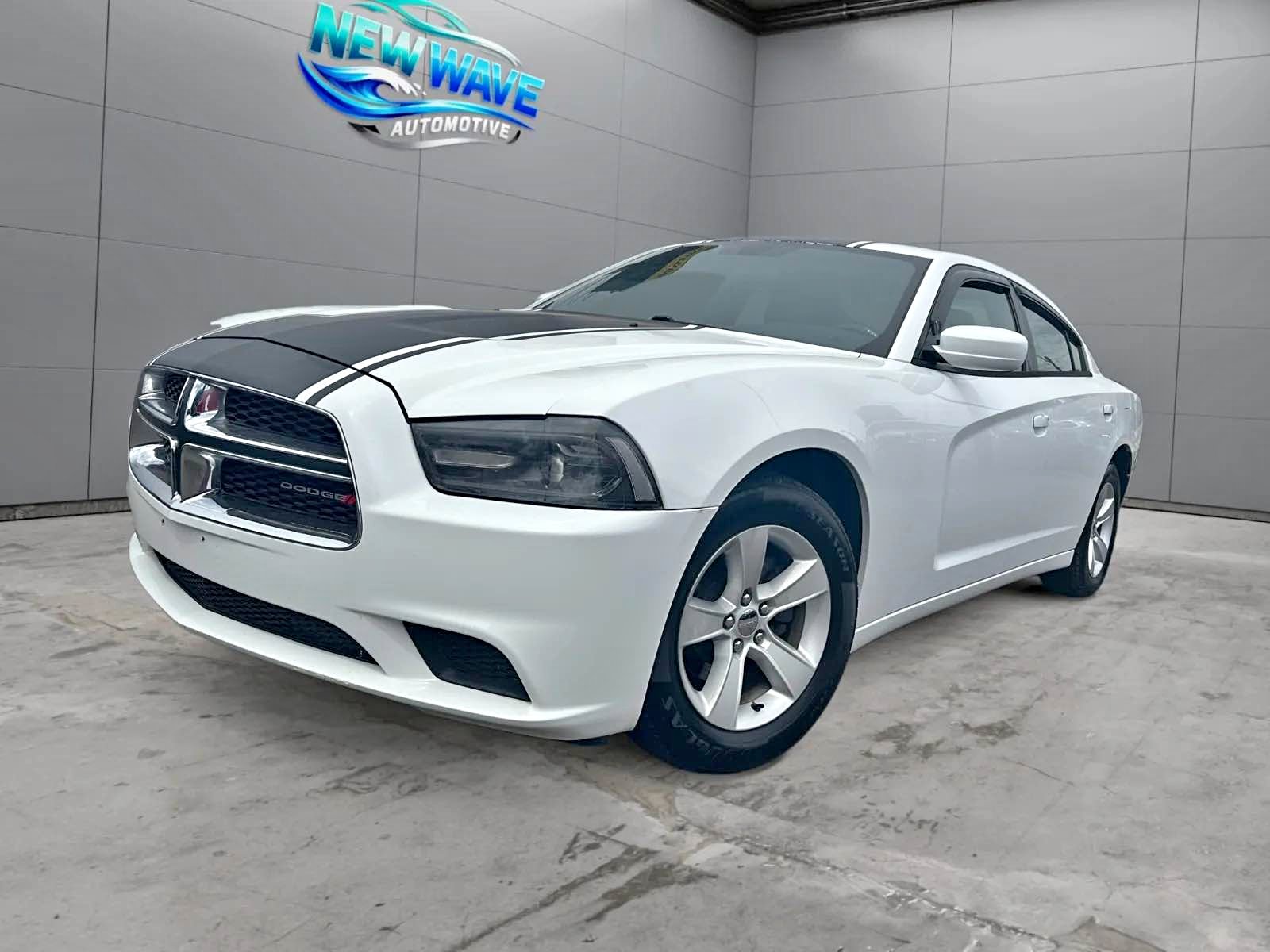 2014 Dodge Charger - SE Sedan 4D
