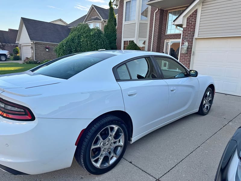 2015 Dodge Charger - SXT Sedan 4D
