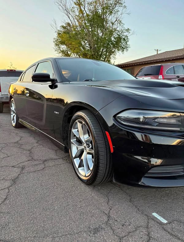 2019 Dodge Charger - R\/T Sedan 4D