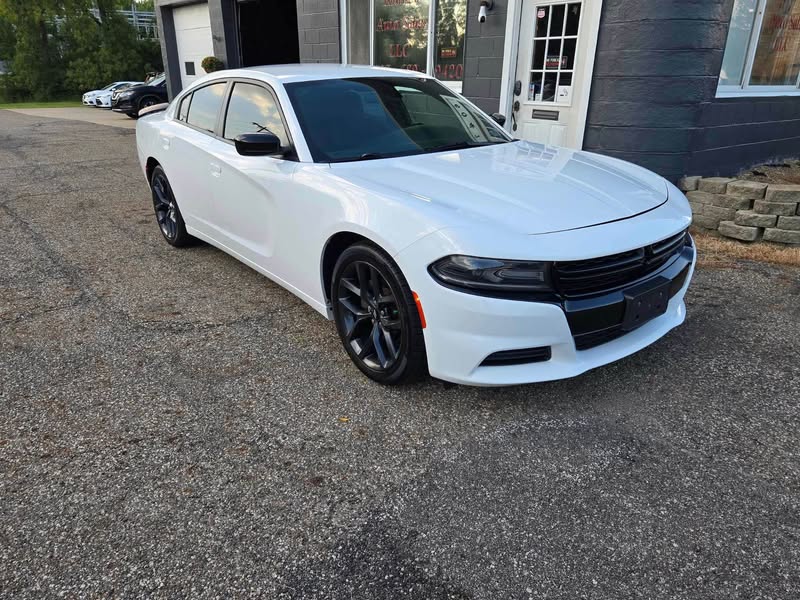 2020 Dodge Charger - SXT Sedan 4D