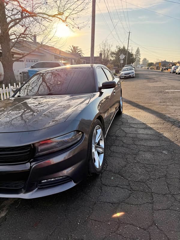 2016 Dodge Charger - R\/T Sedan 4D