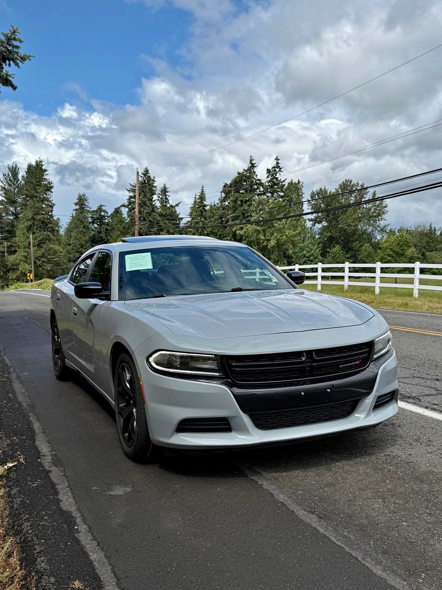 2020 Dodge Charger - SE Sedan 4D