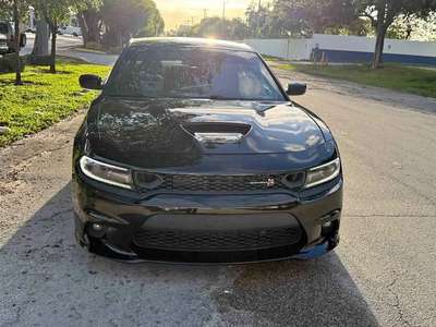 2019 DODGE CHARGER SCAT PACK HEMI 392 the bee \ud83d\udc1d