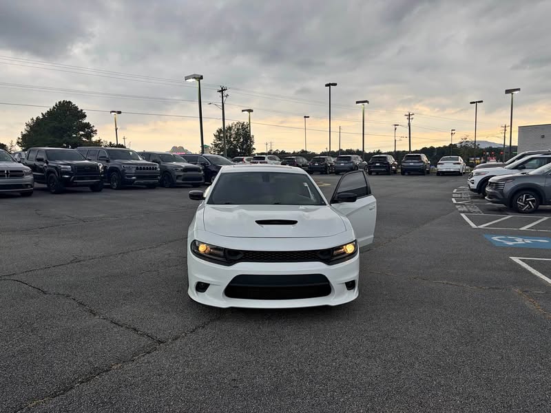 2022 Dodge Charger - R\/T Sedan 4D