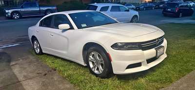 2015 Dodge Charger SXT Sedan 4D