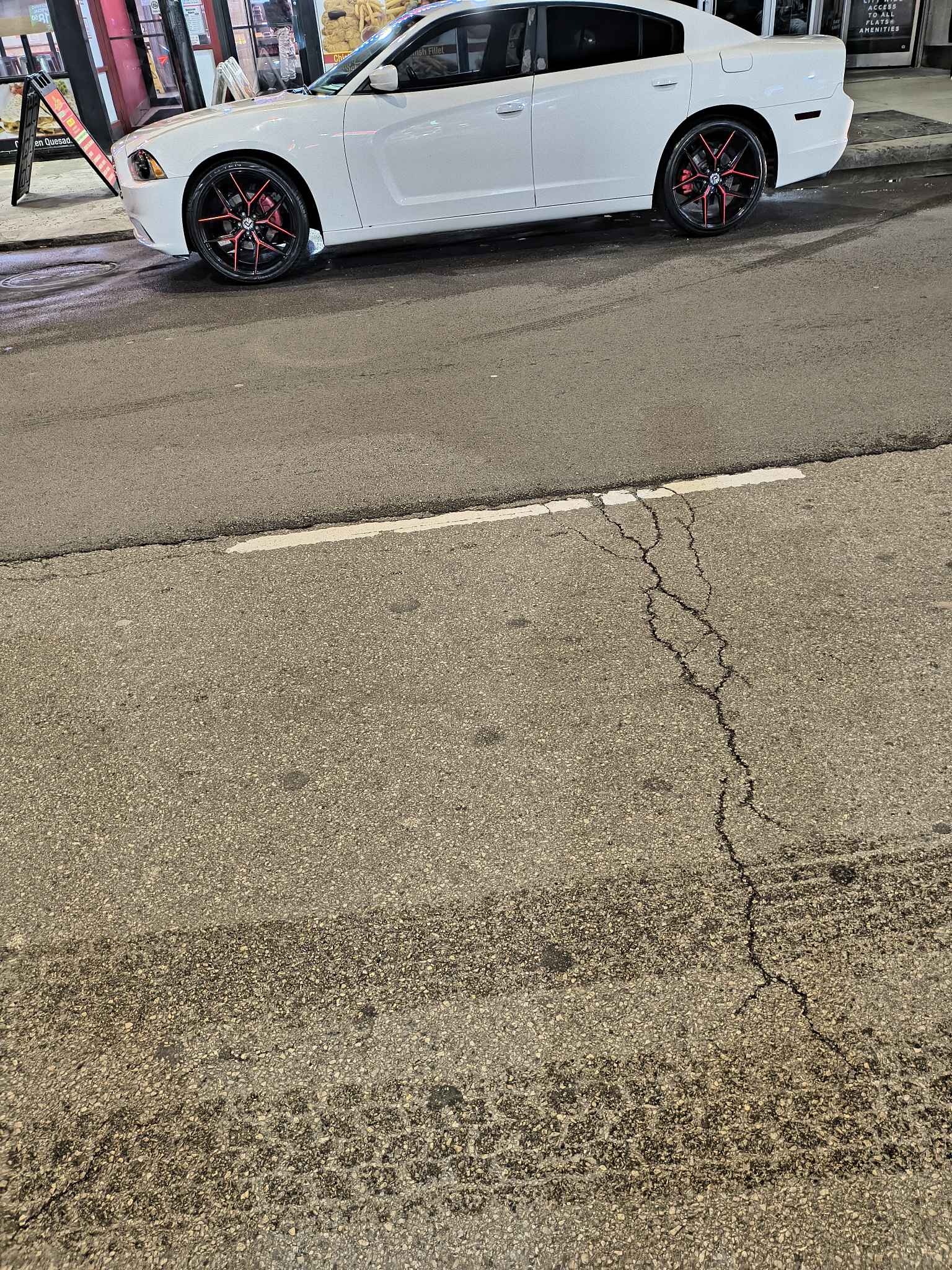 2013 Dodge Charger - R\/T Sedan 4D