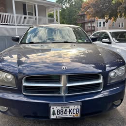 2016 Dodge Charger - SXT Sedan 4D