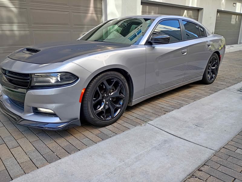 2016 Dodge Charger - R\/T Max Sedan 4D