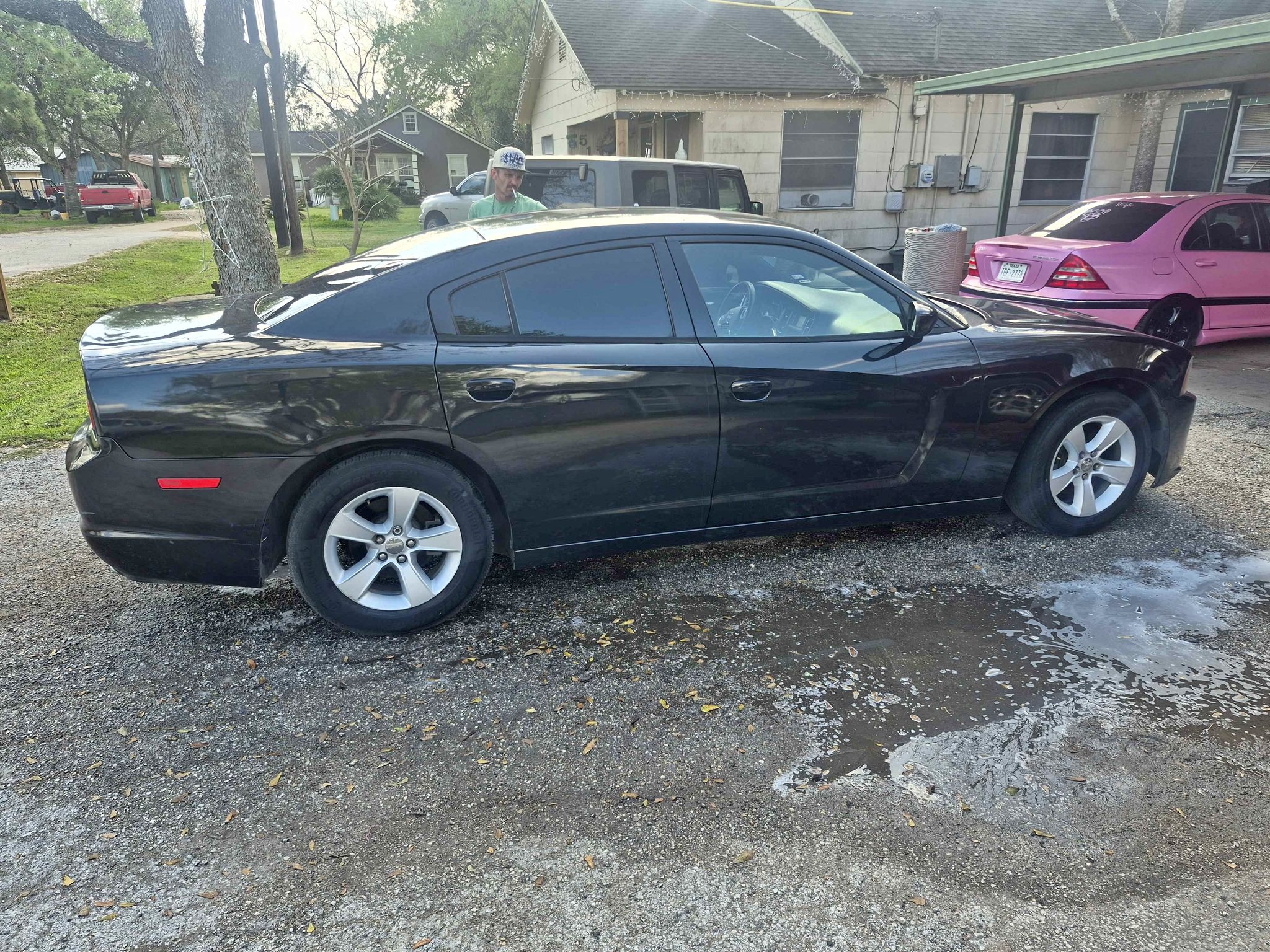 2012 Dodge Charger - SE Sedan 4D