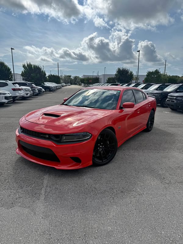 2022 Dodge Charger - R\/T Scat Pack Sedan 4D