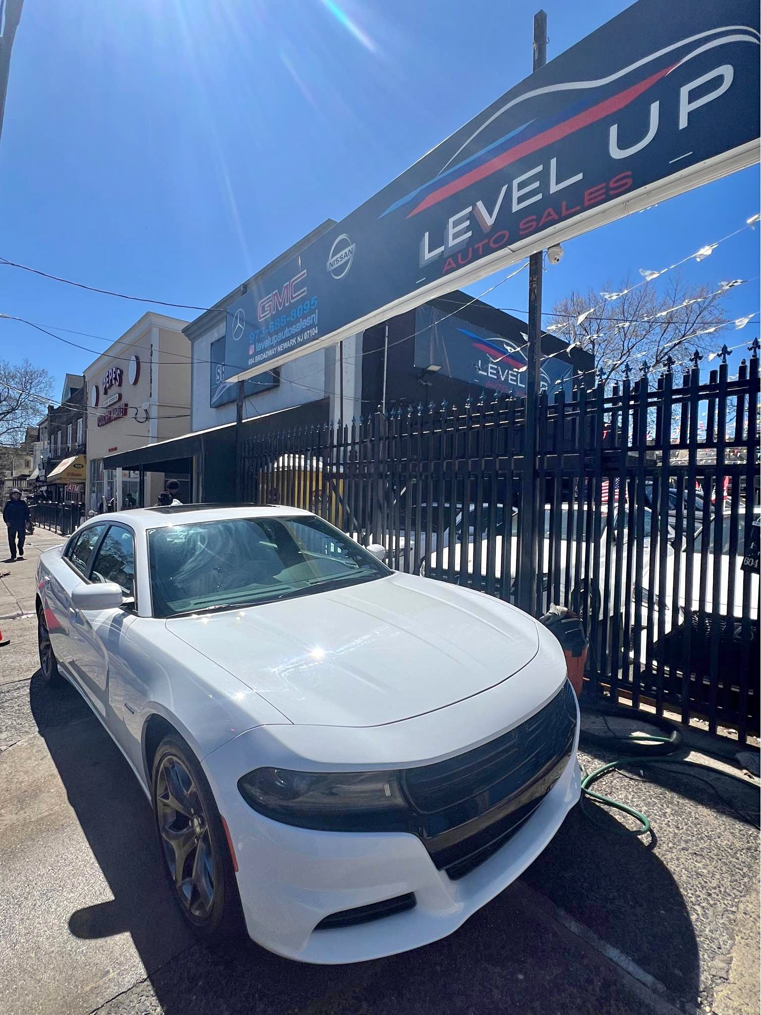 2016 Dodge Charger - R\/T Sedan 4D