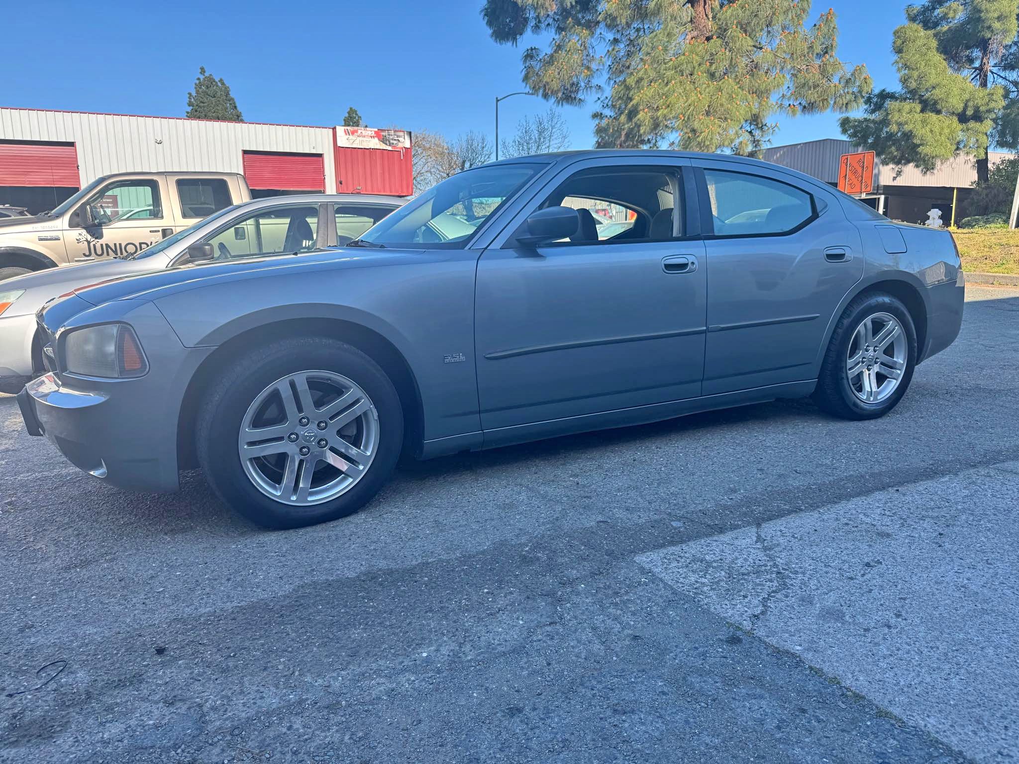2006 Dodge Charger - SXT Sedan 4D