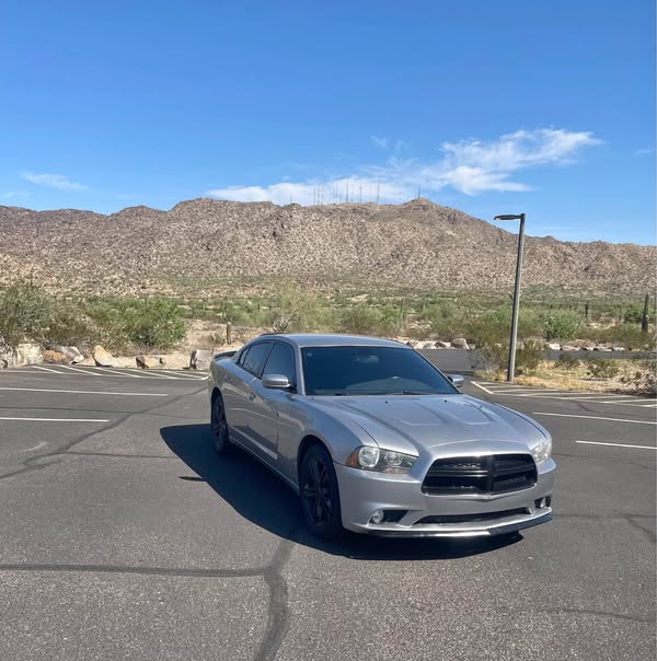 2013 Dodge Charger - Sedan 4D