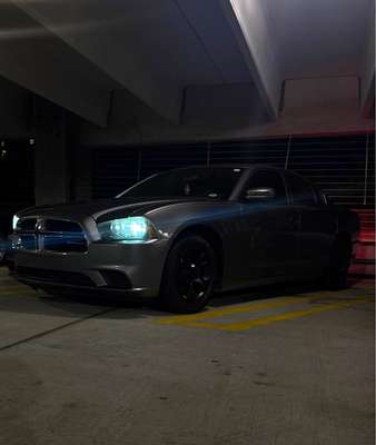 2011 Dodge Charger - SE Sedan 4D