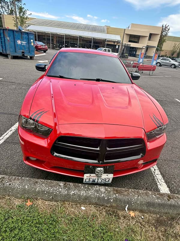 2014 Dodge Charger - SXT Sedan 4D