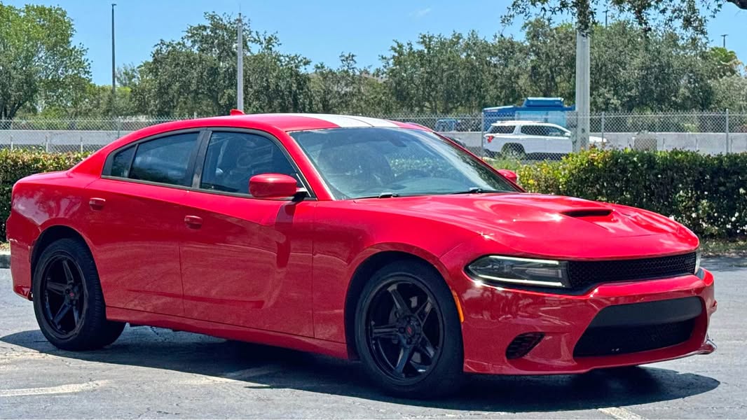 2015 Dodge Charger - R\/T Road & Track Sedan 4D