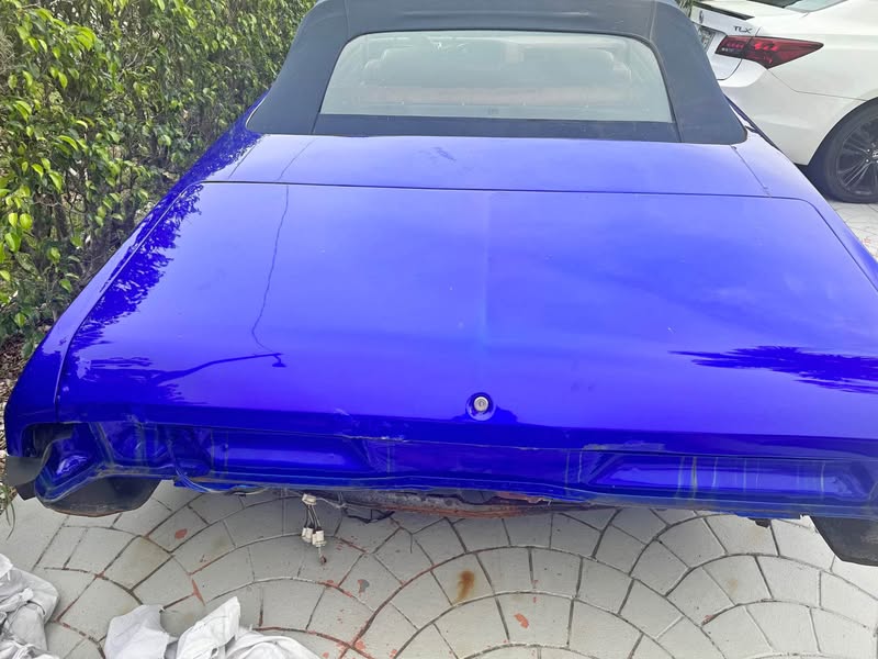 1973 Chevrolet Caprice Classic - 2 door covertible clean title