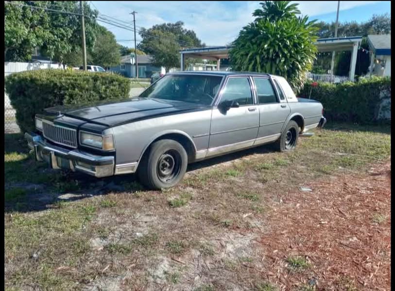 1990 Chevrolet Caprice - LS Sedan 4D