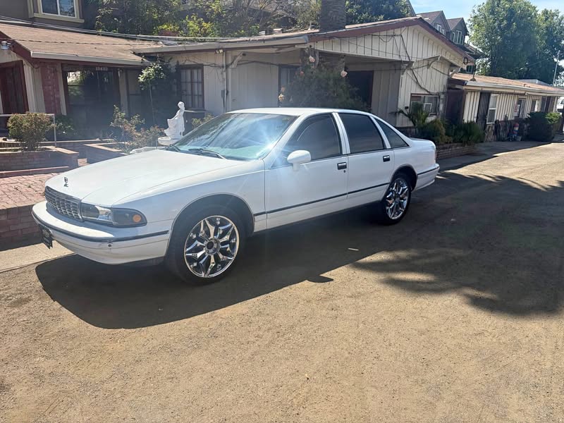 1994 Chevrolet Caprice Classic - Sedan 4D
