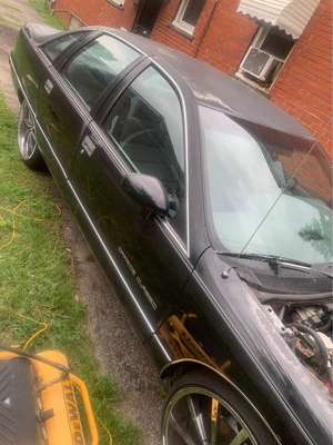 1991 Chevrolet Caprice Classic - Sedan 4D