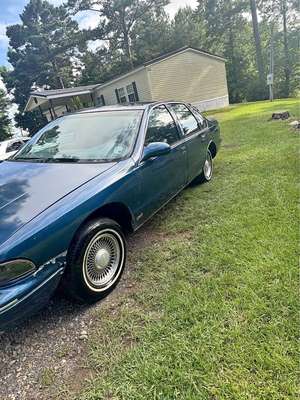 1996 Chevrolet Caprice Classic - LS Sedan 4D