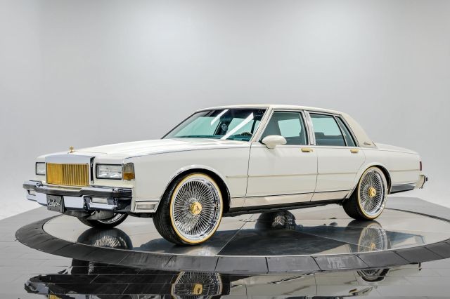 1989 Chevrolet Caprice Brougham 4D Sedan