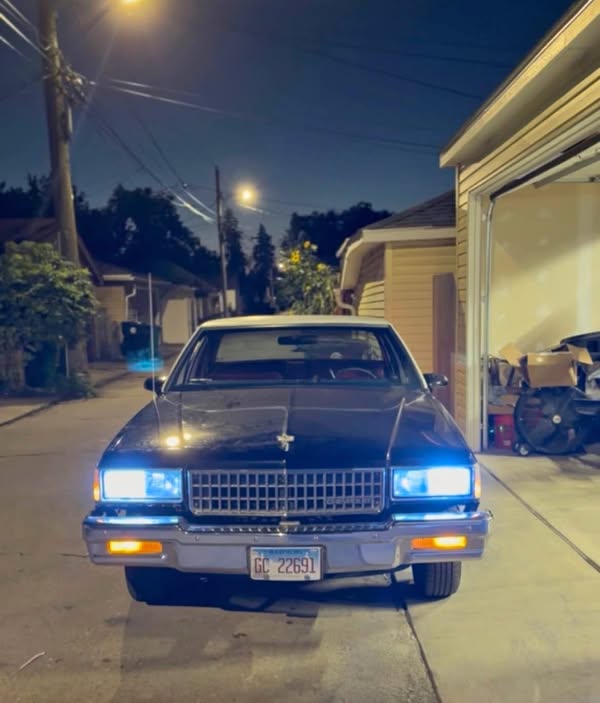 1989 Chevrolet Caprice Classic - LS Sedan 4D