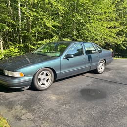 1995 Chevrolet Caprice Classic - Sedan 4D
