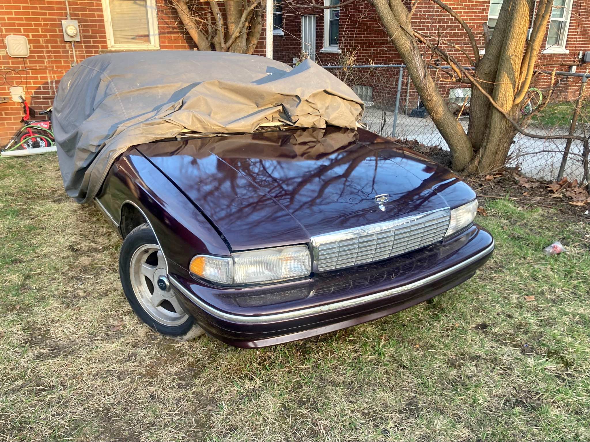 1996 Chevrolet Caprice Classic - Sedan 4D