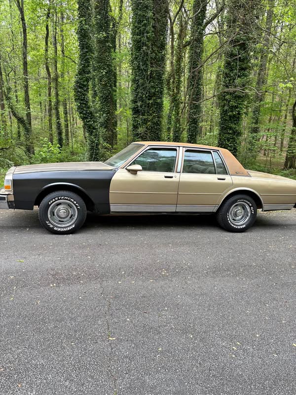 1987 Chevrolet Caprice - Sedan 4D