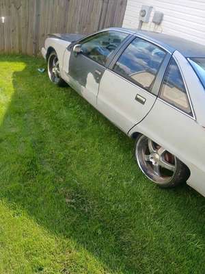 1992 Chevrolet Caprice - Sedan 4D