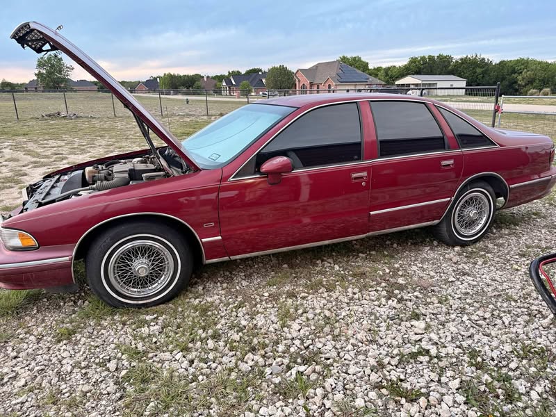 1993 Chevrolet Caprice Classic - LS Sedan 4D