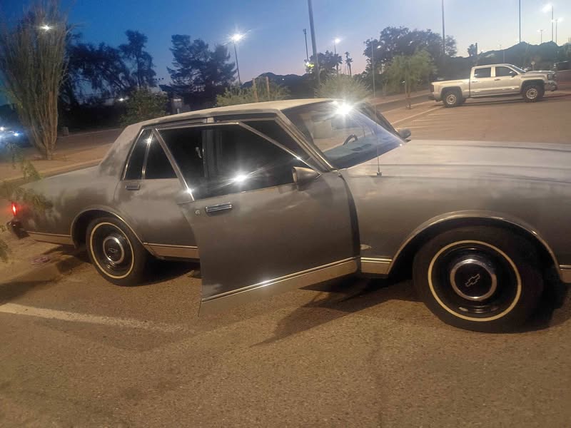 1990 Chevrolet Caprice Classic - Sedan 4D