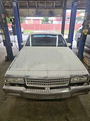 1989 Chevrolet Caprice - Classic Sedan 4D