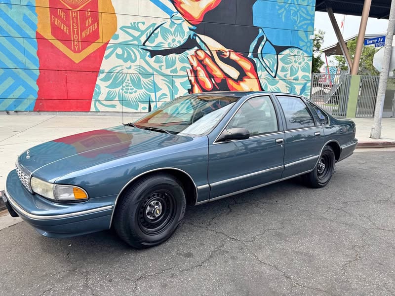 1995 Chevrolet Caprice Classic - LS Sedan 4D
