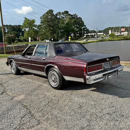 1986 Chevrolet Caprice Classic - Sedan 4D