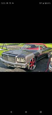 1975 Chevrolet Caprice - Classic Sedan 4D