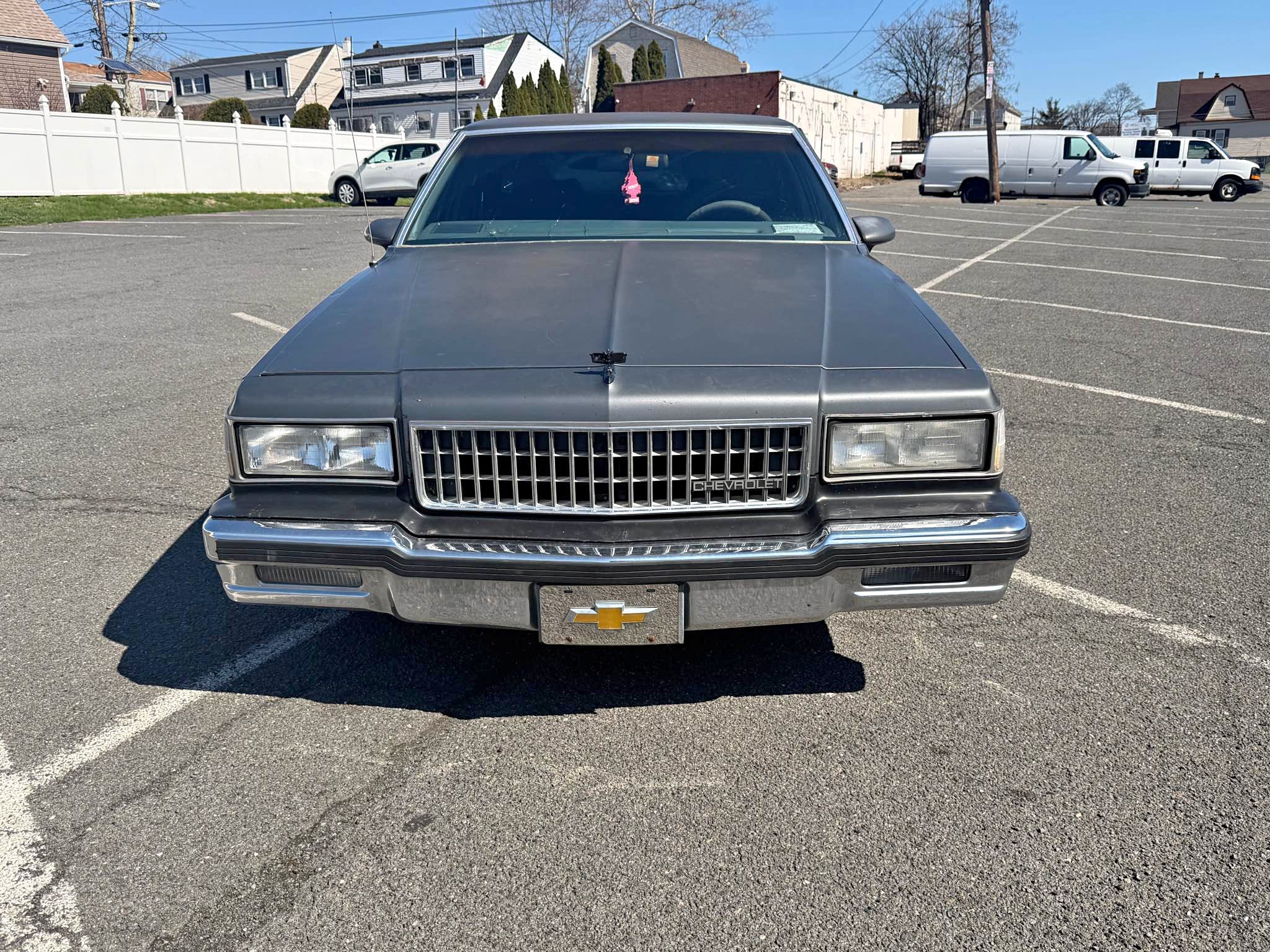 1986 Chevrolet Caprice Classic - Sedan 4D