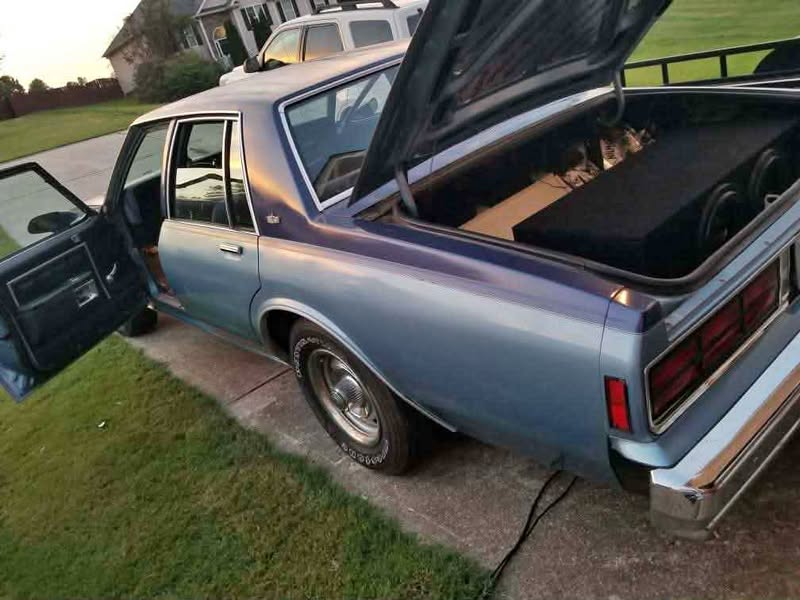 1989 Chevrolet Caprice Classic - Sedan 4D