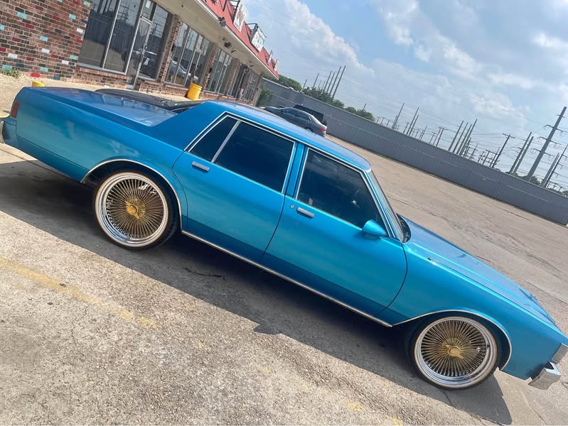 1989 Chevrolet Caprice Classic - Sedan 4D