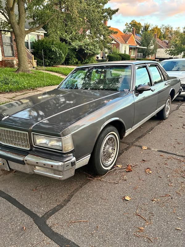 1988 Chevrolet Caprice - Sedan 4D