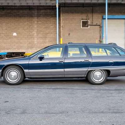 1993 Chevrolet Caprice Classic - Wagon 4D