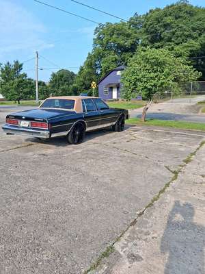 1986 Chevrolet Caprice - Sedan 4D